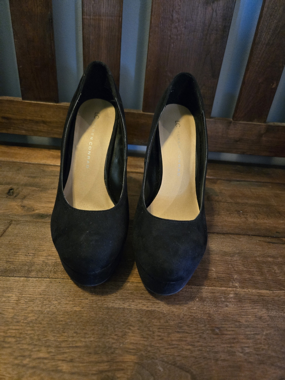 LC Lauren Conrad Black Suede Platform Pumps